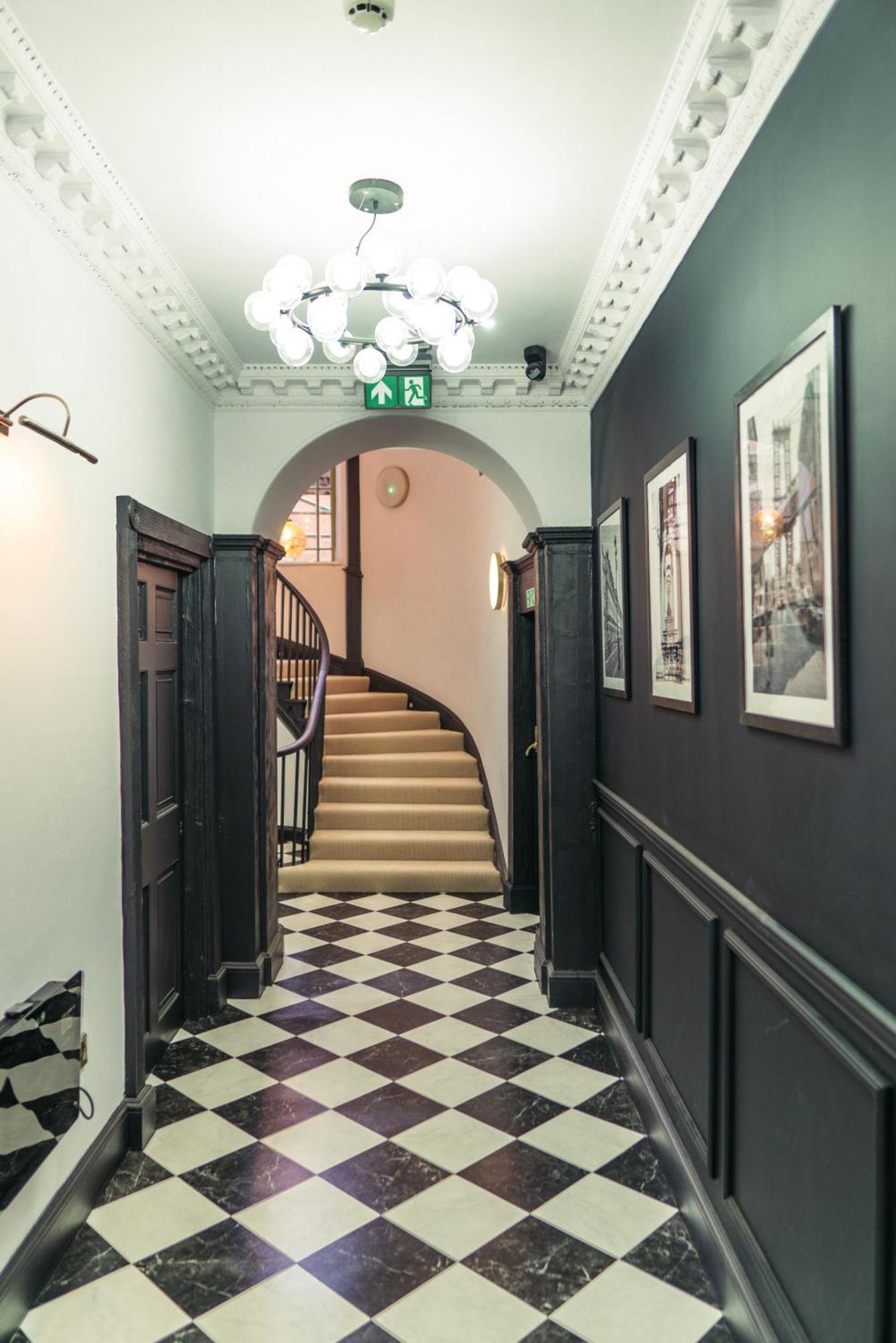 Magistrates Penthouse Suite - Town Centre Apartments With Spa Morpeth Zewnętrze zdjęcie